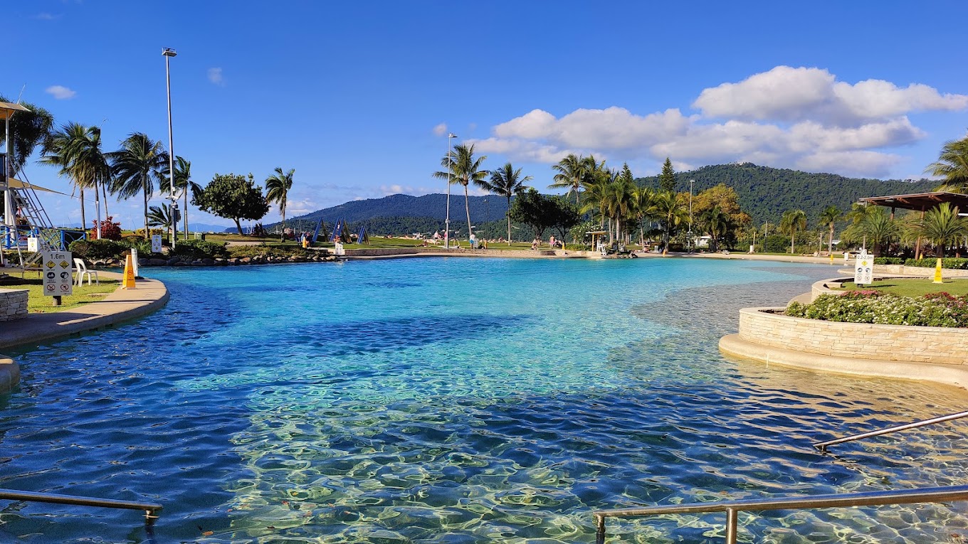 Airlie Beach Lagoon