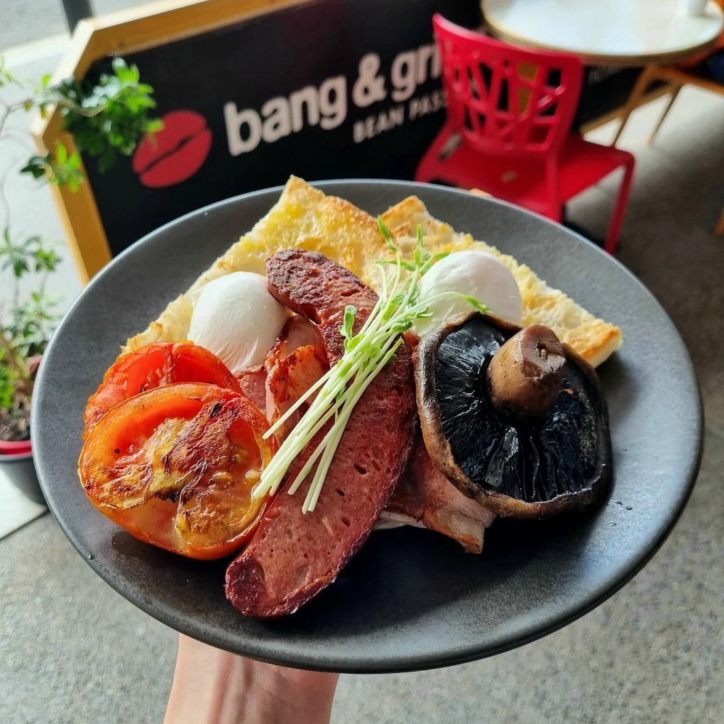 Bang & Grind Café