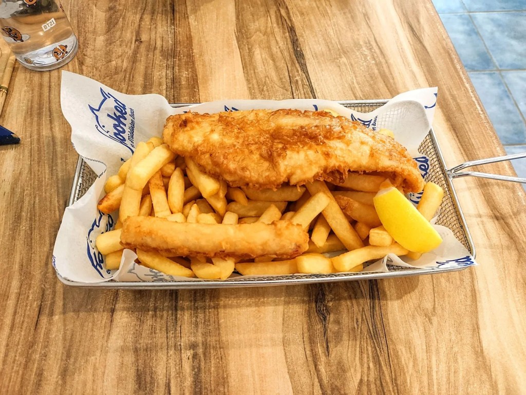 Hooked On Middleton Beach Fish & Chips