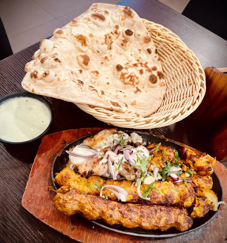 Lahori Khabbay Restaurant